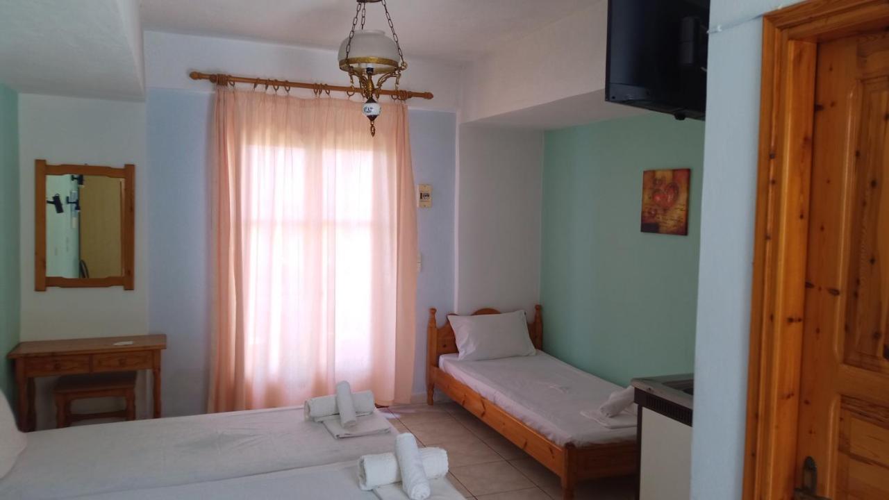 Anessis Cosmos Aparthotel Anaxos Exterior photo